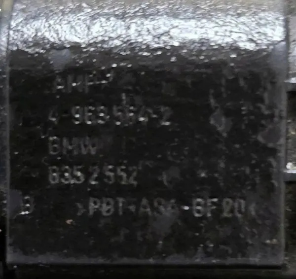BMW Vakuumipumppu OEM 8352552 7-sarja E38 2.8L image 3