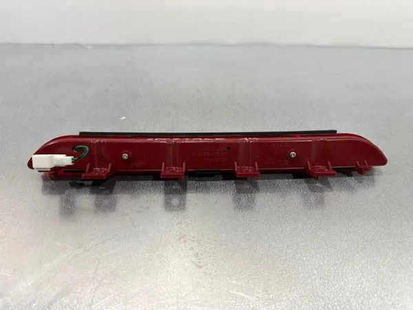 Kia Sportage 2012 Kolmas jarruvalo OEM 927003W image 5