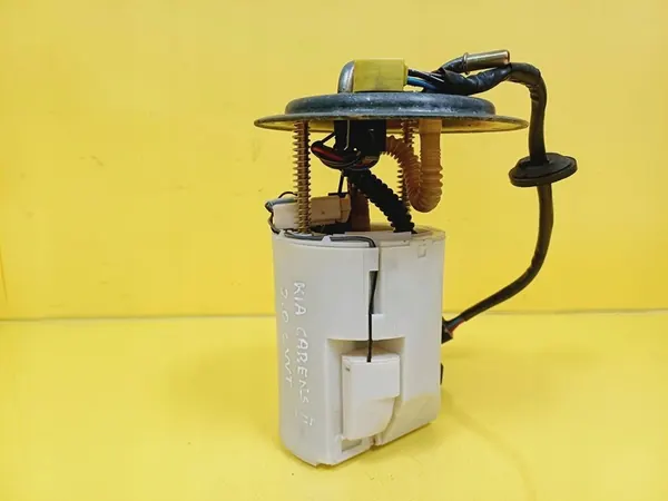 Brandstofpomp Kia Carens II 2.0B CVVT 9200-400000 image 7