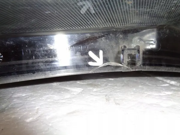 Skoda OE Bi-Xenon Scheinwerfer Links 3V1941015B image 3