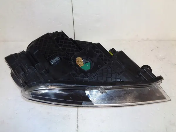 Skoda OE Bi-Xenon Scheinwerfer Links 3V1941015B image 9