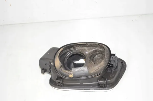 Capuchon de réservoir BMW F40 1.5L 2020 OEM 7454411 image 3