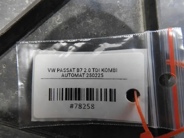 OEM 3AA825101 Bouclier Bas Gauche Arrière VW Passat B7 image 4