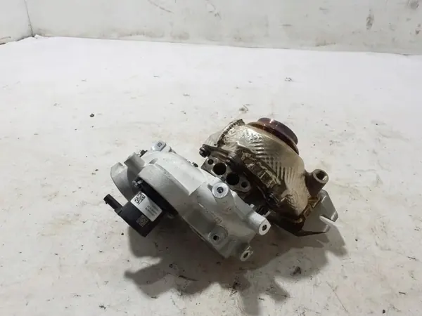 Turbo Dacia OEM 144100467R - 1.2L Essence image 5