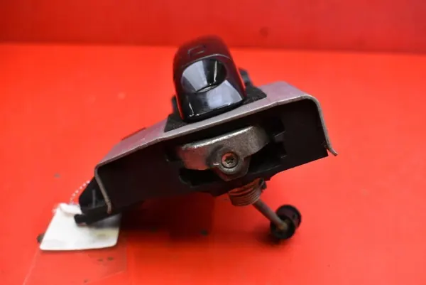 Etuvasen Ovenkahva Musta OEM 8U1837885 Audi Q3 image 7