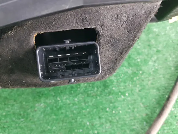 Frein à main électrique OEM 9684898480 pour Citroen C4 Picasso image 7