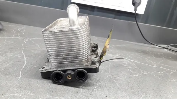 Ölkühler BMW E65 4.4d image 5