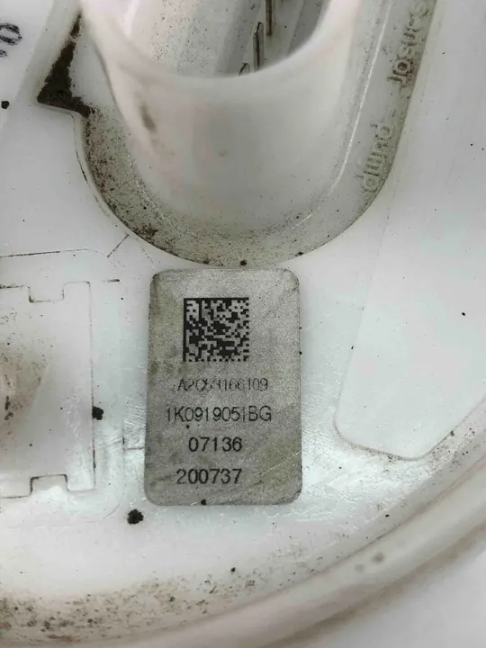 Bomba de Combustível VW Caddy III 1K0919051BG image 4