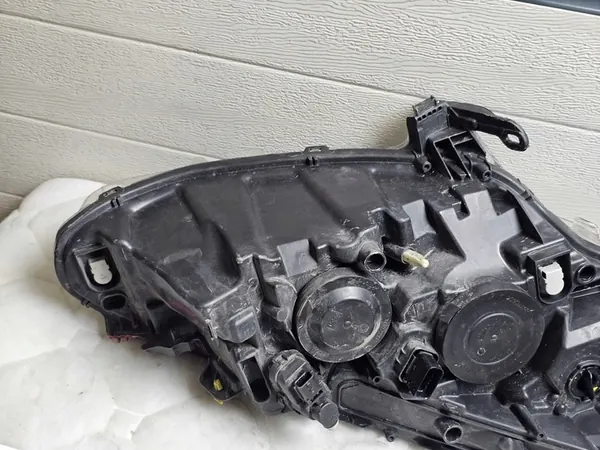 Vasen etuvalaisin LED Peugeot 208 image 8