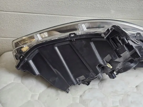 Vasen etuvalaisin LED Peugeot 208 image 9