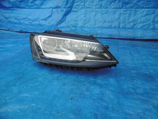 Farol direito Xenon LED VW JETTA VI 5C7941752E image 2