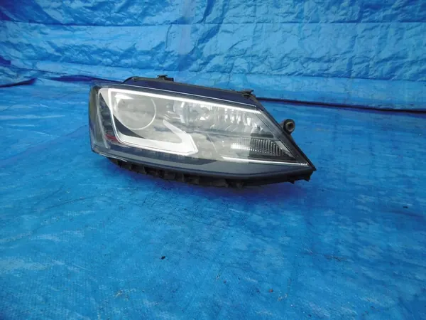 Farol direito Xenon LED VW JETTA VI 5C7941752E image 4