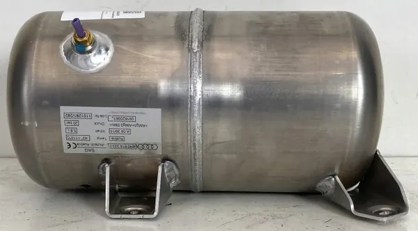 Réservoir de pression suspension Audi A8 D4 OEM 4H0616203F image 2
