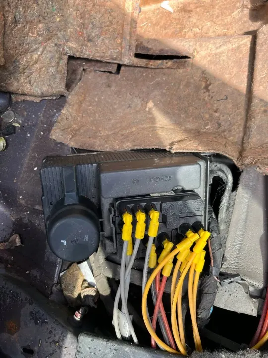Compressor de fecho central Mercedes-Benz OEM 0132006324 image 3