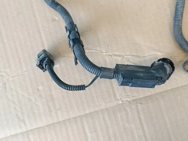Ligne AdBlue OEM 3Q0131983AF pour Skoda Superb 3 image 3