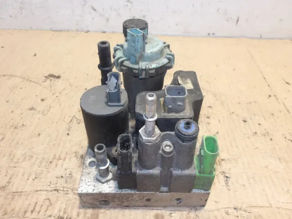 Gebruikte Volvo AdBlue-pomp OEM P23387854 image 4