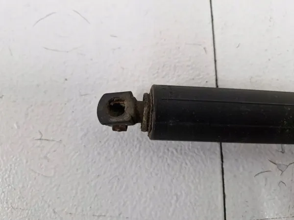 Linker achterklep liftsteun Hyundai Tucson III image 3