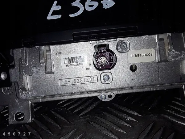 Écran d'affichage BMW 3 Series F30 2015 1519281z01 image 4