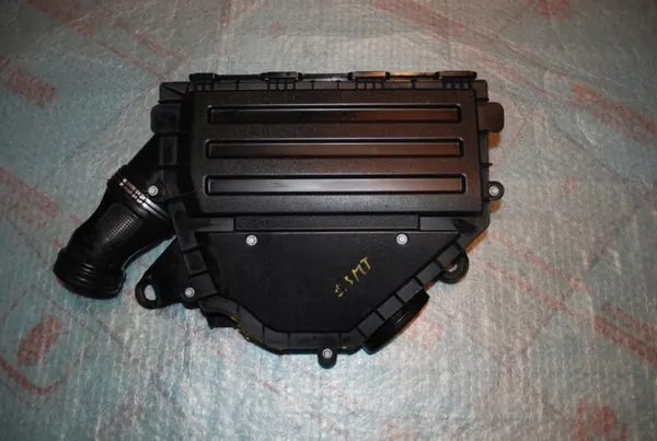Fiat Luftfilterhus OEM 51968076 för Tipo 500X image 2