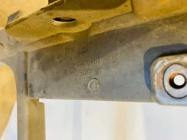 Etuhihna OEM 9685794280 Peugeot 508 I Lift -malliin image 5