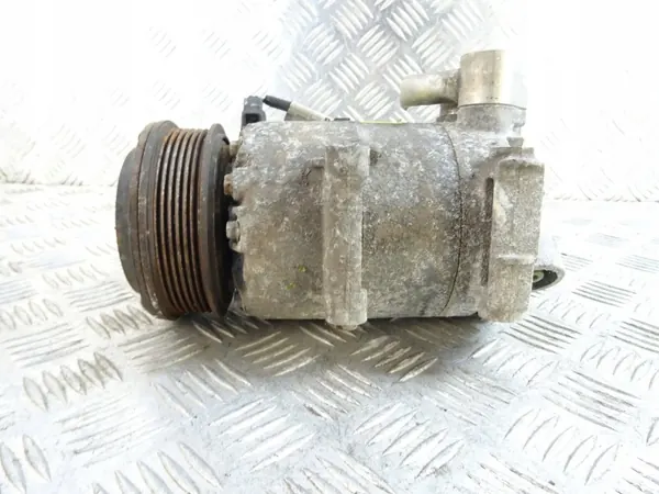 Ilmastointikompressori AV11-19D629-BA Ford Focus 3 Fiesta 7 1.6 TDCI image 3