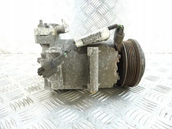 Ilmastointikompressori AV11-19D629-BA Ford Focus 3 Fiesta 7 1.6 TDCI image 5