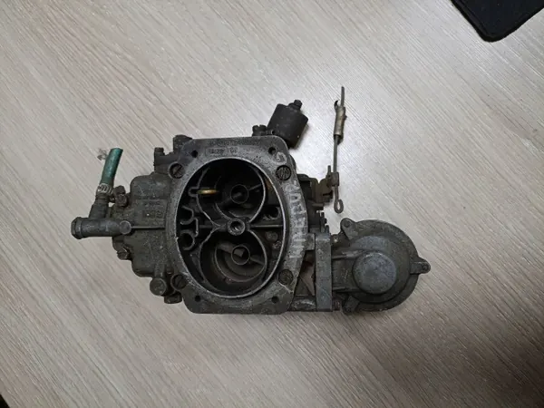 Käytetty kaasutin OEM XER2228 Wartburg Skodalle image 2