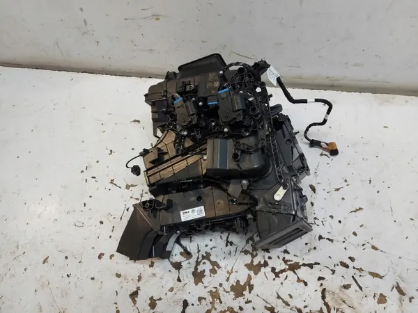 Chauffage électrique Audi Q4 E-TRON OEM 1EA820351BM image 2
