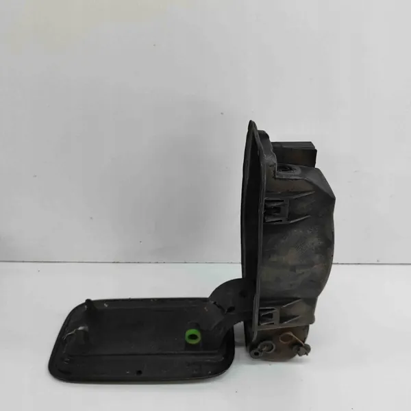 BMW X3 E83 tanklock OEM 3401815 - Begagnad image 4