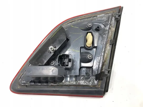 Luz interior trasera izquierda Mercedes GLE 2015-2018 A1669065901 image 3