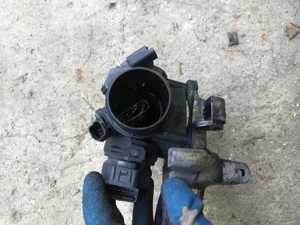 Corpo de borboleta Peugeot 1.6 HDi image 3