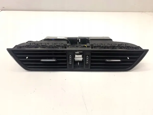 Front-Lüftungsgitter OEM 3V0820951D für Skoda Superb III image 2