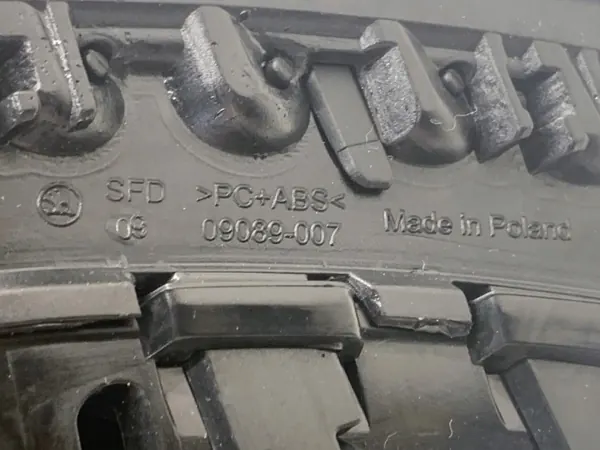 Front-Lüftungsgitter OEM 3V0820951D für Skoda Superb III image 4