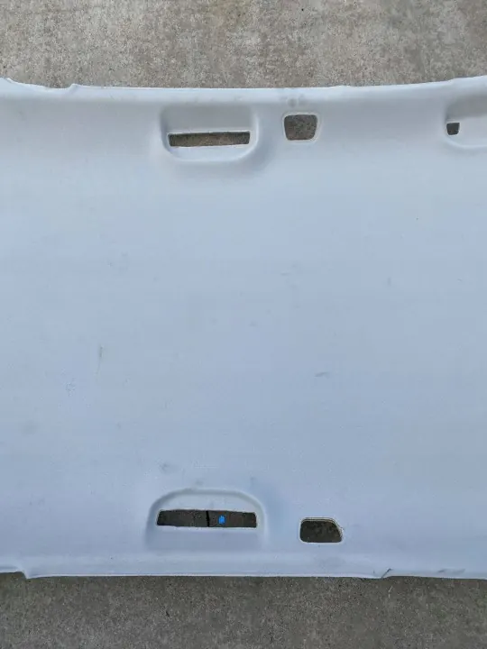 Plafonnier Mercedes C W205 OEM APU27320 Couleur Claire image 3