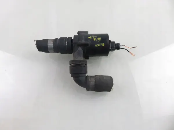 Vattenpump OEM 70207811 - Begagnad Pierburg image 2