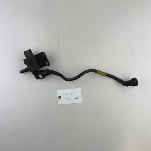 Válvula pressão combustível OEM GK3Q-9G756-AA Ford image 2