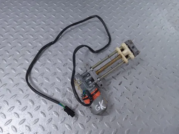 Moteur de siège Ford Scorpio OEM 85GB14547BA Arrière gauche image 6