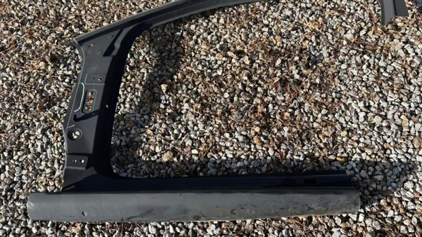 OEM 386 Vasen kynnyspeite VW Up:lle, Skoda Citigo:lle image 5
