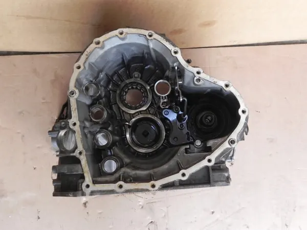 Audi A6/A7 C7 3.0TDI Versnellingsbakdeksel OEM 0B5301103AC image 4