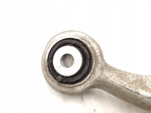 Porsche Taycan ylä taka vipu OEM 971505361 image 4