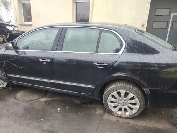 Bac Passager Arrière Skoda Superb II Sedan OEM SEDAN PAS TYŁ WANNA image 3