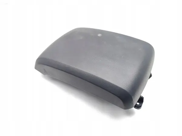 Isuzu D-Max middenconsole armleuning slot 2016-2018 image 3