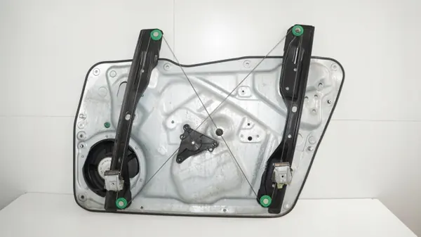 OEM 360192589 Vänster Fram Sidoruta Regulator VW Tiguan image 3