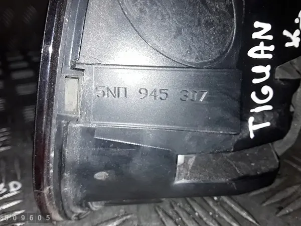 Luz trasera VW Tiguan 2014 5n0945307 image 4