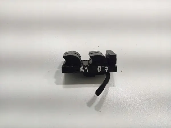 Linker voorraam schakelpaneel Audi A4 B7 2004-2008 image 3