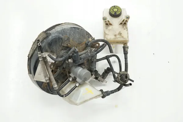 Pompe de servofrein Citroen DS5 OEM 9673926480 image 2