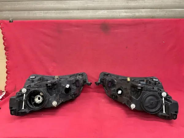 Skoda Superb III Xenon LED Scheinwerfer Links 3V1941017A image 9