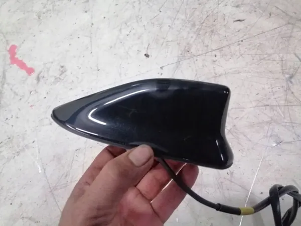 OEM XRA4639 GPS-antenn för Toyota Auris II image 3