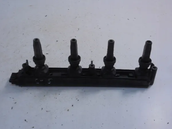 Bobine d'allumage OEM 9656695780 pour Citroen C5 2.0 Essence image 3