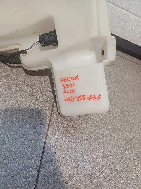 Pyyhkijännestepullot VW Skoda Audi image 2